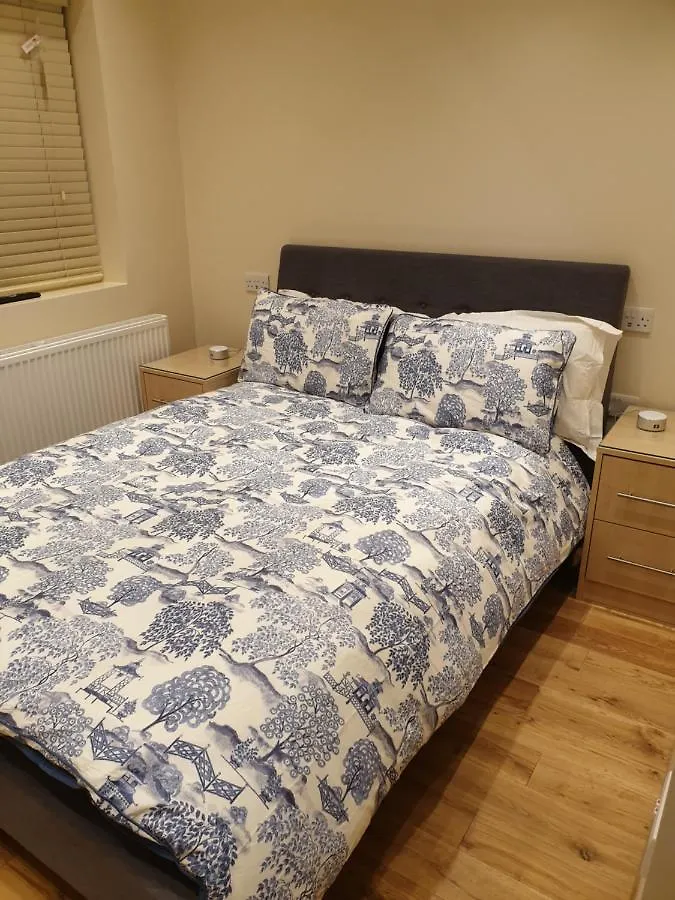 London Luxury 1 Bed Flat 4 Mins To Ilford Stn - Kitchen, Garden, Parking, Wifi Lejlighed Storbritannien